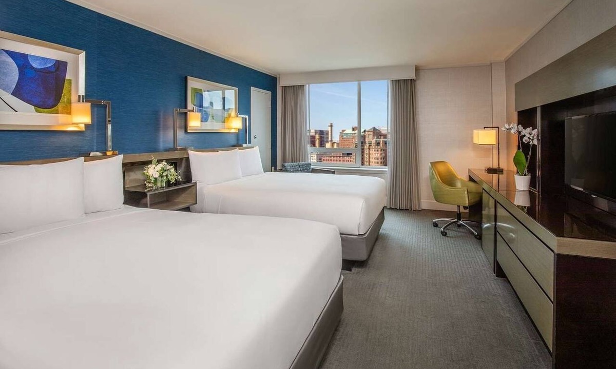 East Cambridge Hotel | A Place You'll Surely Enjoy! w/Pool, Near LEGOLAND Discovery Center Boston