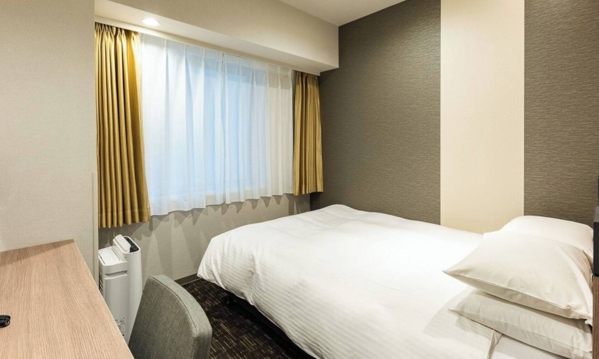 Chuo Hotel | All rooms are nonsmoking Semidouble with bath/Chuo-ku Tokyo
