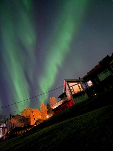 Kvaloya Apartment | Arctic View Apartment - Country Retreat near Tromso