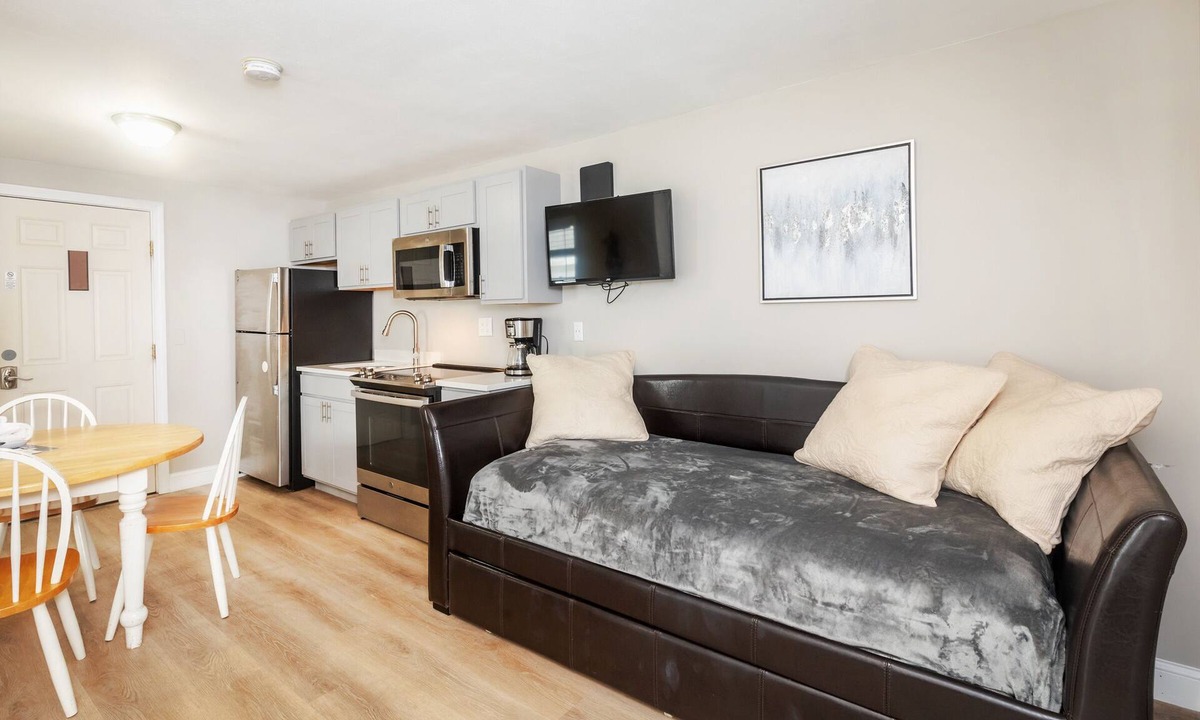 Hampton Hotel | Atlantic Motel
