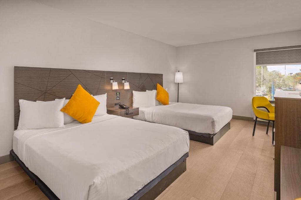 Miami Springs Hotel | B&B Hotel Miami Airport