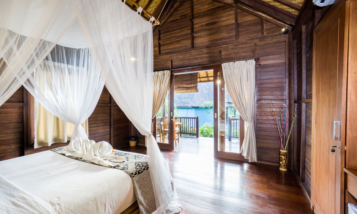 Mushroom Bay Hotel | Bali Belva