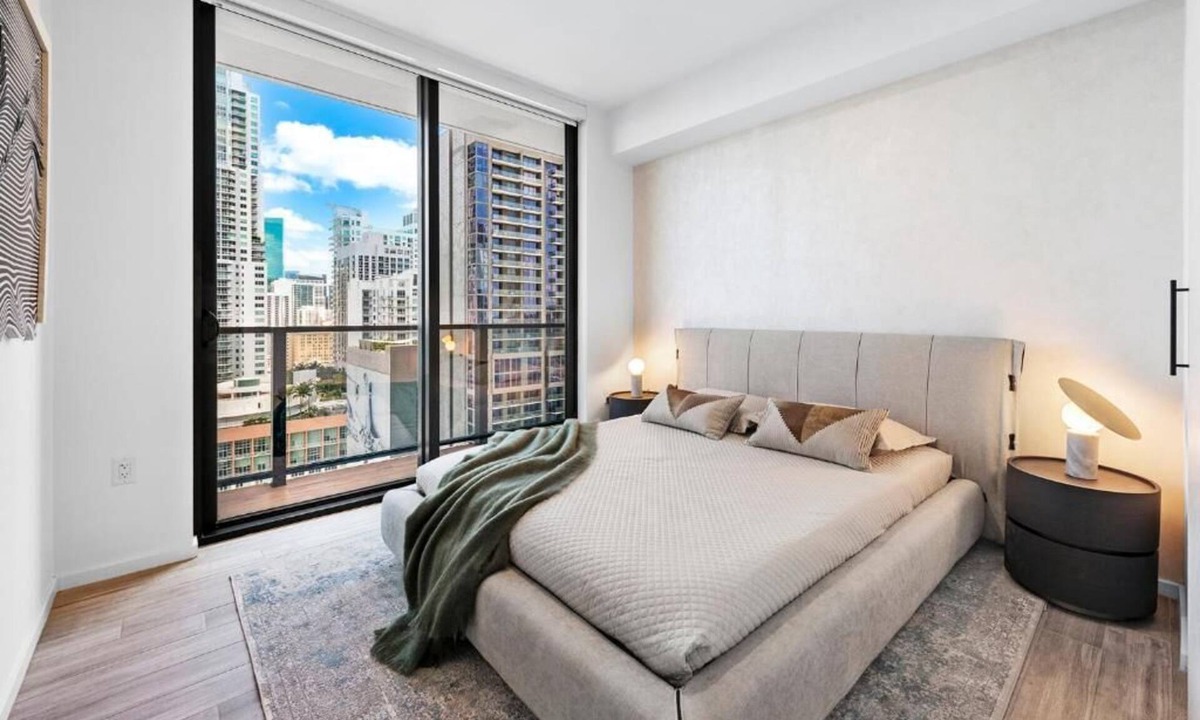 Downtown Miami Hotel | Bayfront Bliss - Two 2BR Suite with Gorgeous Water Views
