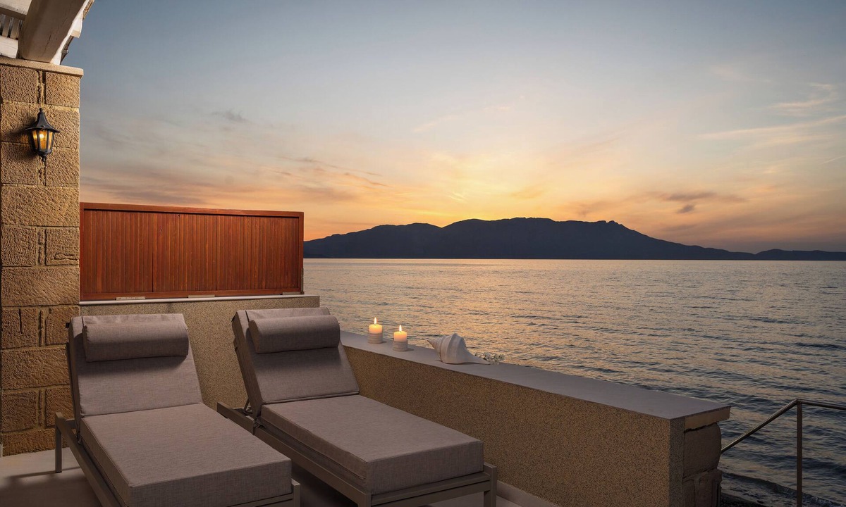 Nopigia House | Beachfront Villa Kochily Only 10 Metres From The Sea