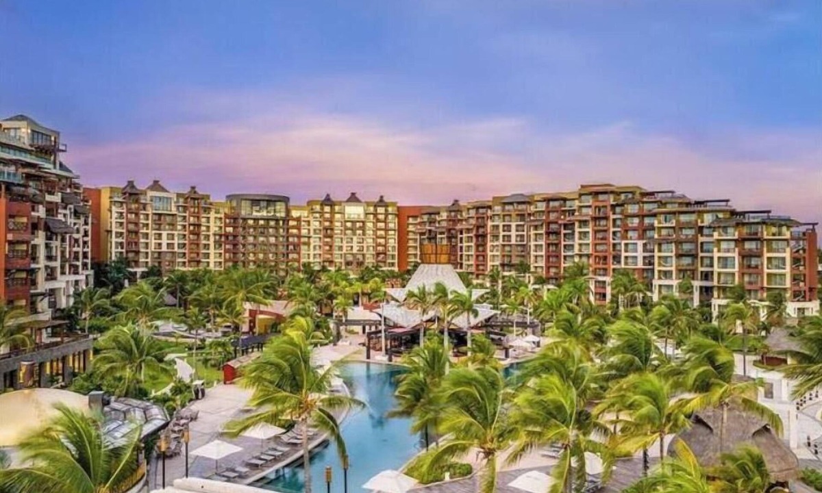 Playa Mujeres Villa | Beautiful 2bd suite in Villa Del Palmar Cancun!