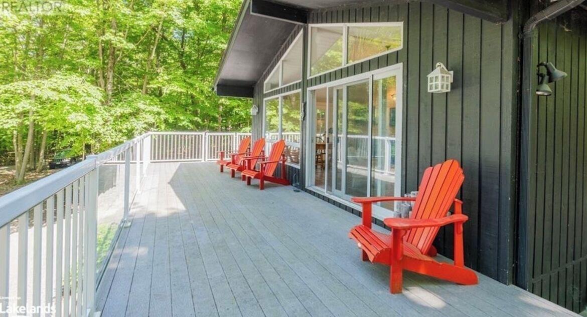 Muskoka Lakes Cottage | Bright Newly Renovated Cottage on Lake Rosseau, 5 mins from Port Carling