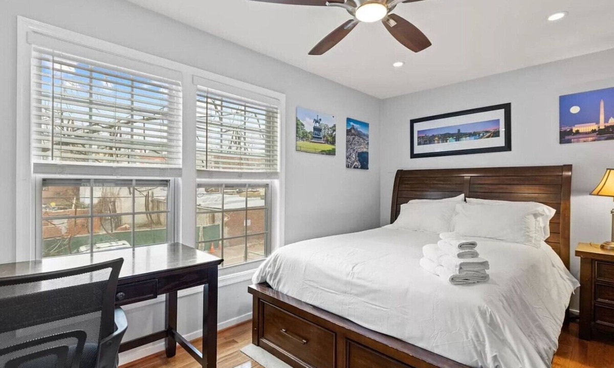 Columbia Heights Apartment | Central Convenient Home | Free Parking | Near U St