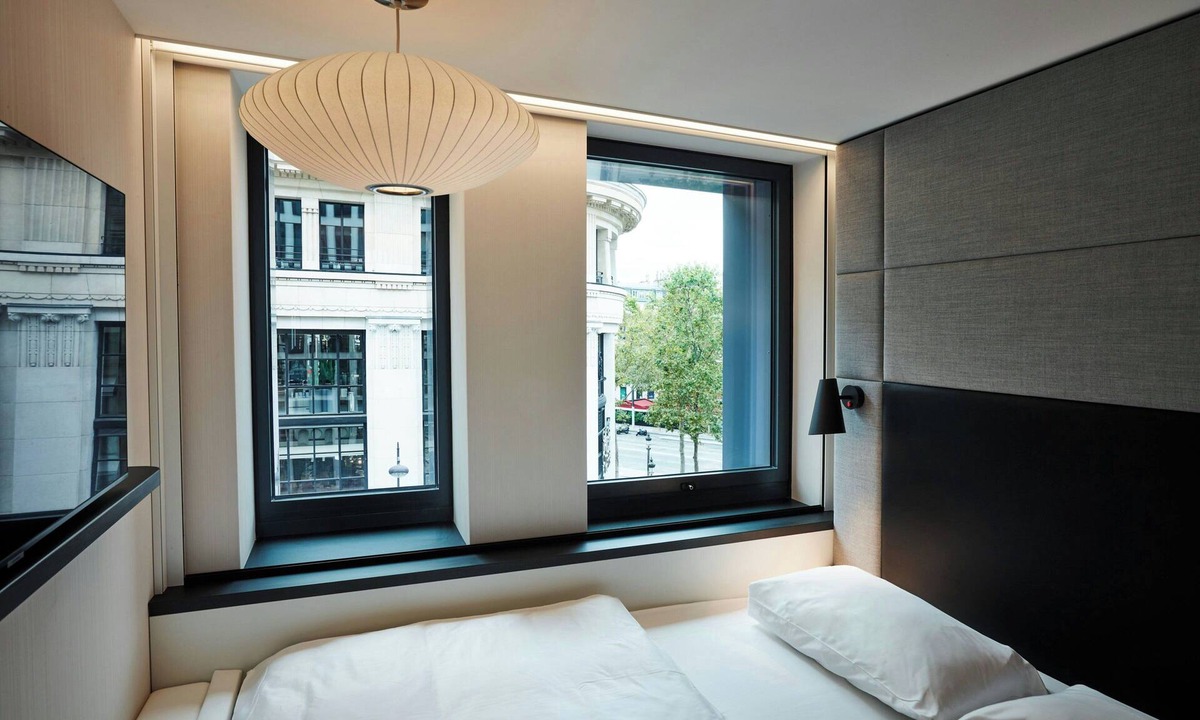 Faubourg-du-Roule Hotel | citizenM Paris Champs-Élysées