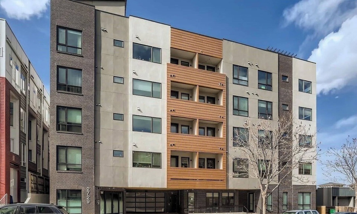 Jefferson Park Condo | Cozy, furnished, 1-bedroom condo, prime location to all that Denver has to offer