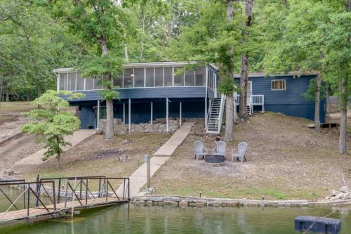 Camdenton House | Dock + Screened Porch: Lake of the Ozarks Getaway!