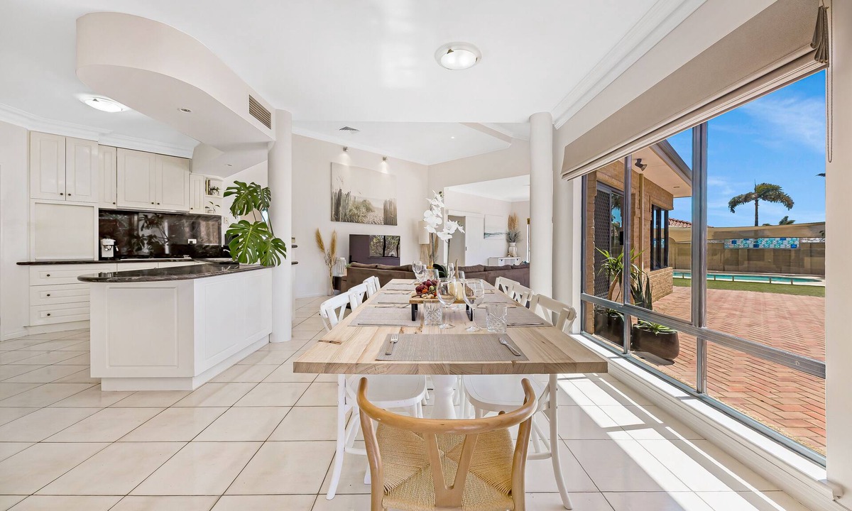 Coogee House | Fun in The Sun: Pool Bliss & Ocean Views