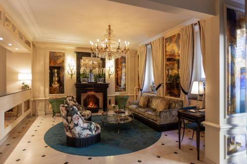 Champs-Elysees Hotel | Hotel West-End