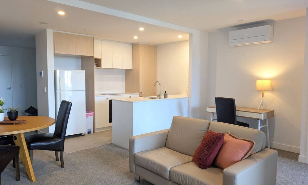 Phillip Apartment | Infinity on Eight ~ Central Woden