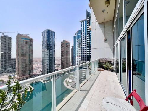 Jumeirah Lake Towers Hotel | Jlt Spacious Corner Duplex Loft Panoramic Views