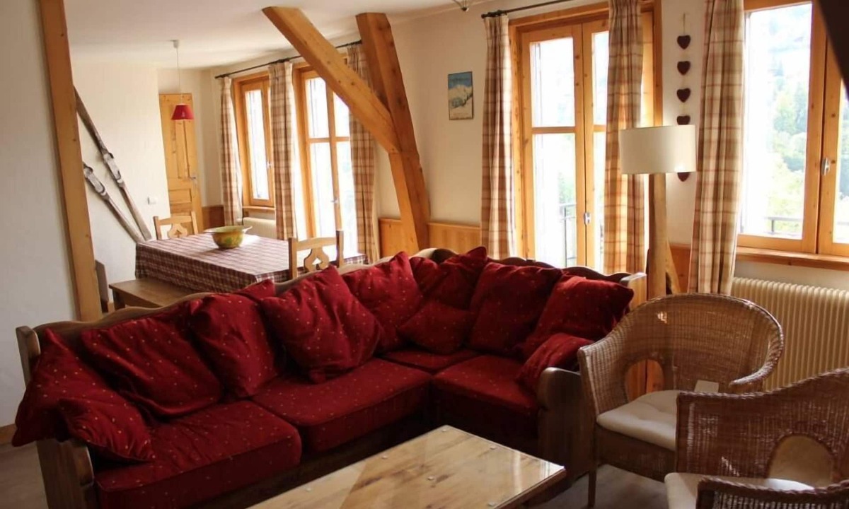 Saint-Gervais-les-Bains Apartment | Large 5-room duplex in town center, sleeps 10, near cable car, superb views