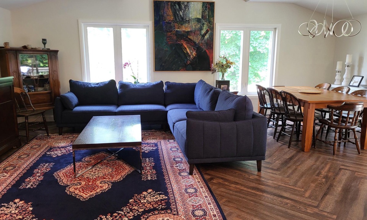 Eugenia House | Large Home in Beaver Valley, near beach and Bruce Trail