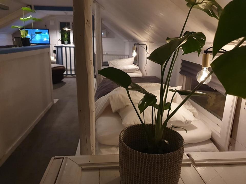 Leksand Apartment | Lugnets hotellägenhet