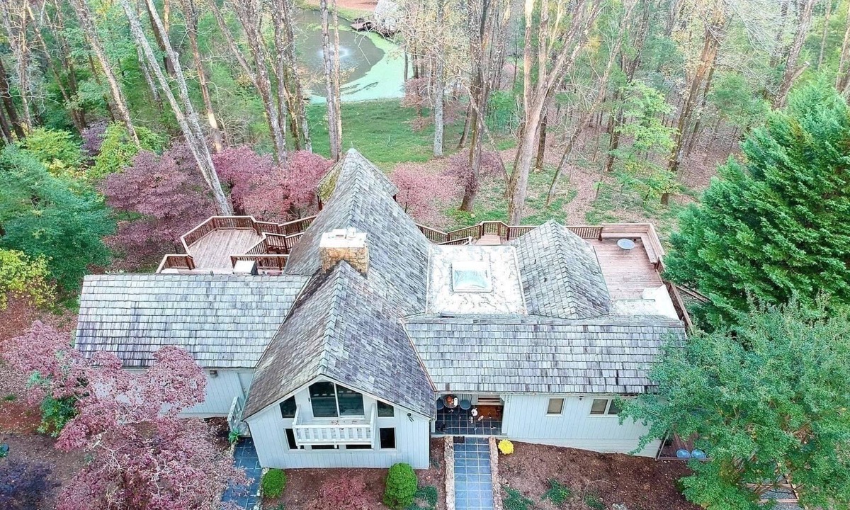 Charlottesville House | Luxurious Mountian house right in the Heart of Charlottesville!