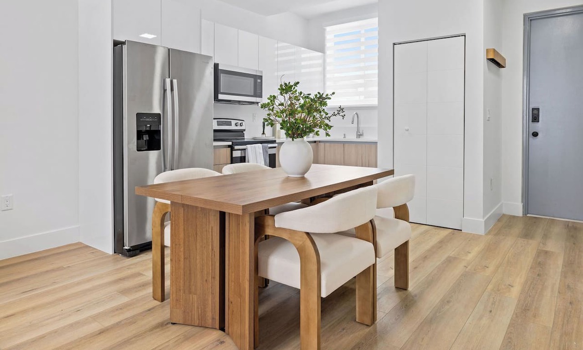 East Little Havana Apartment | Marlins View 2/2 Apartment - Extended Stay Rates