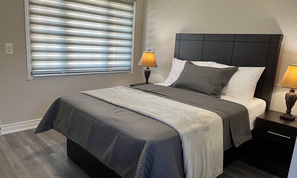 Harwich Hotel | Miracle Motel