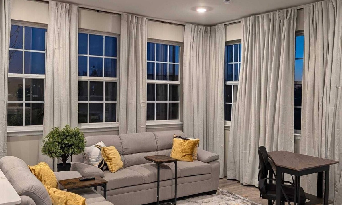 Rancocas House | Modern and Stylish 3BR Home near Philadelphia