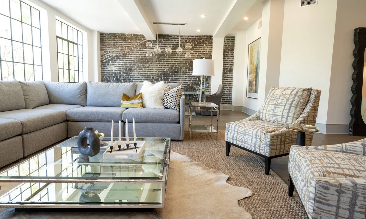 Central Business District Hotel | Modern New Orleans CBD Condo: Luxury Stay in Prime Location
