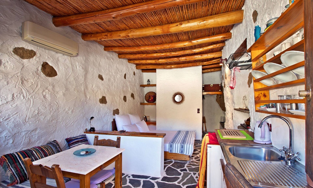 Aspros Potamos Cottage | Natura cottages