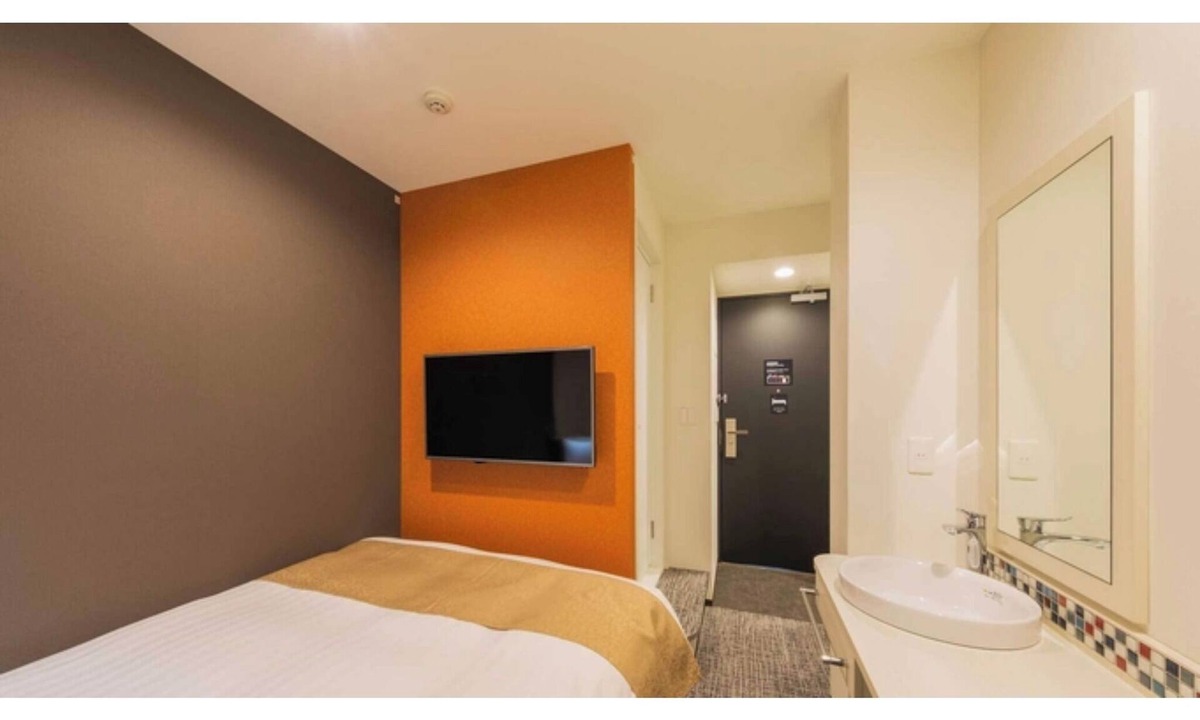 Nishiikebukuro Hotel | Nonsmoking Double room 2 people shower room Room only/Toshima-ku Tokyo