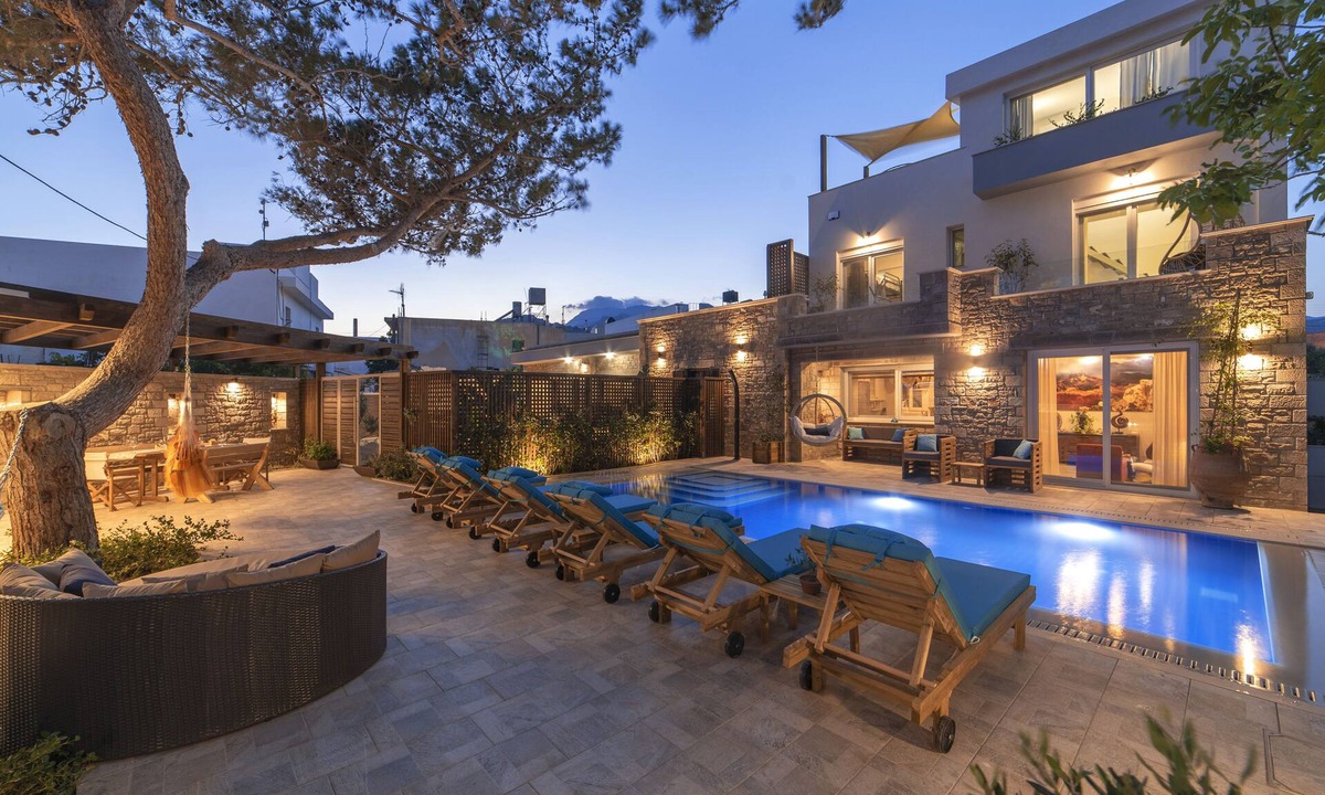 Koutsouras Villa | Paradisos villas luxury stay with infinity pool