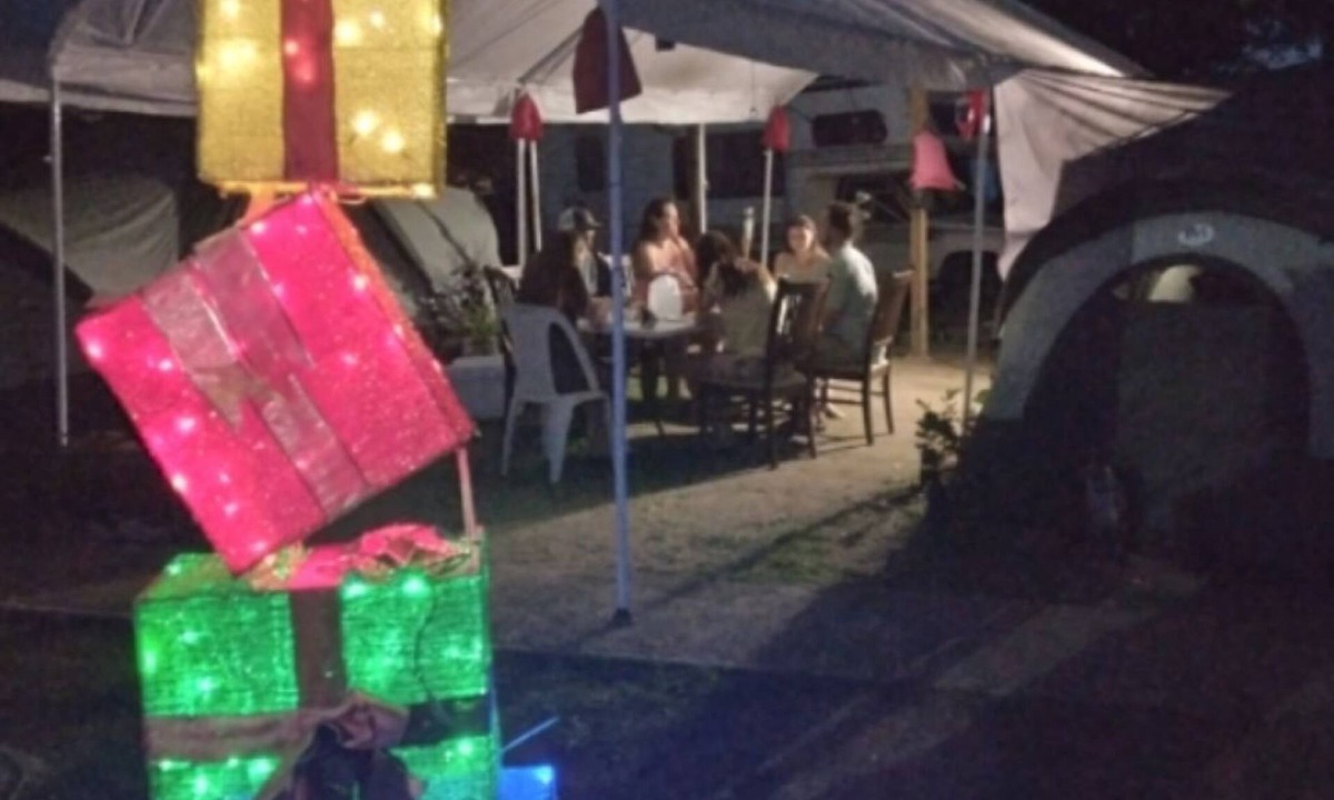 Esperanza RV Rental | RENT HOUSE TENT & GET TROPICAL BIOBAY FOR $50 TEXT NAMES-EMAIL (939) 208-6915