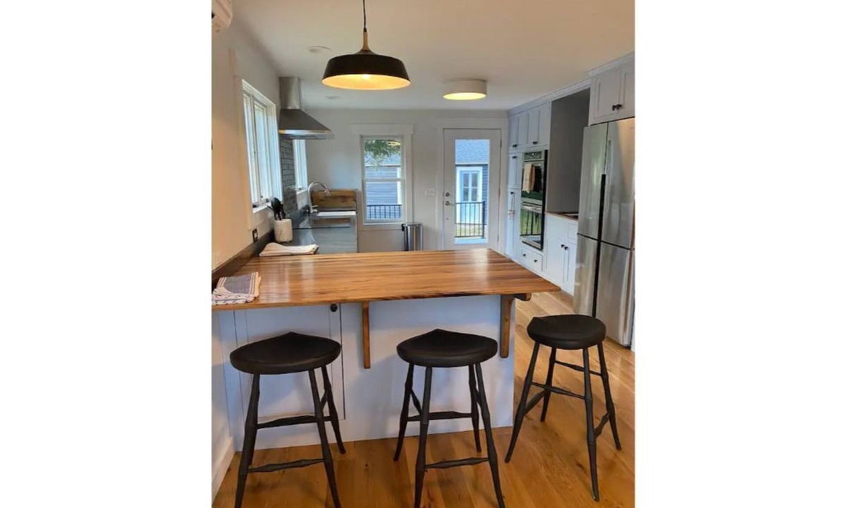 Buckland House | Shelburne Falls #1 Rated STR. Blue on South. Style design with comfort.