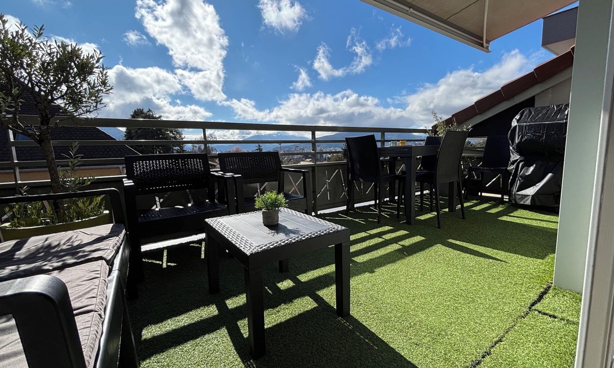Annecy-le-Vieux Apartment | spacious and modern apartment 5 mn from Annecy/lake and 35 mn from ski resorts