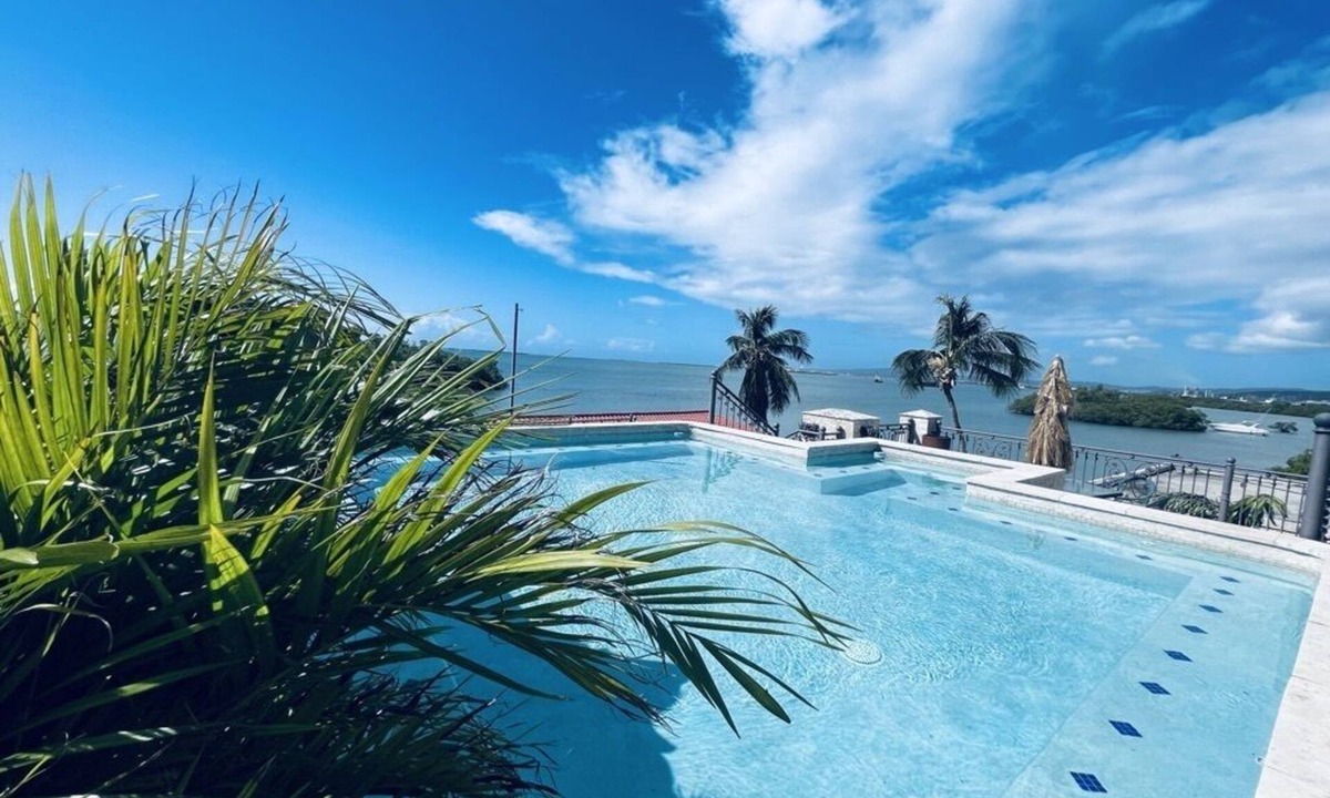 Penuelas Villa | spectacular Penthouse on the Shores of the Caribbean Sea