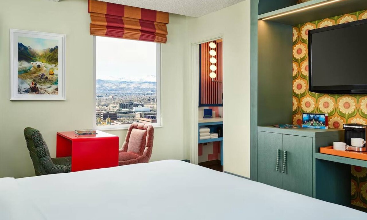 Downtown Denver Hotel | Stay Playfully | Gaming-Themed Rooms | Walk to Denver’s 16th Street Mall