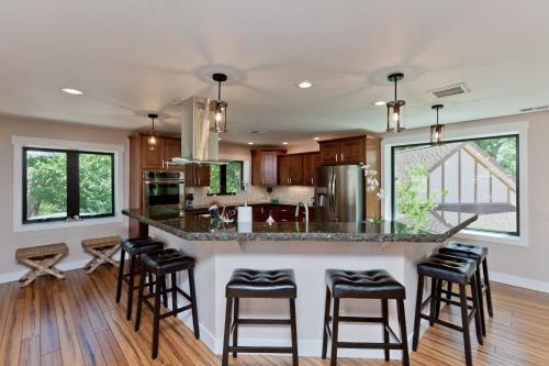 Grand Junction Apartment | The Beatrice Estate estate