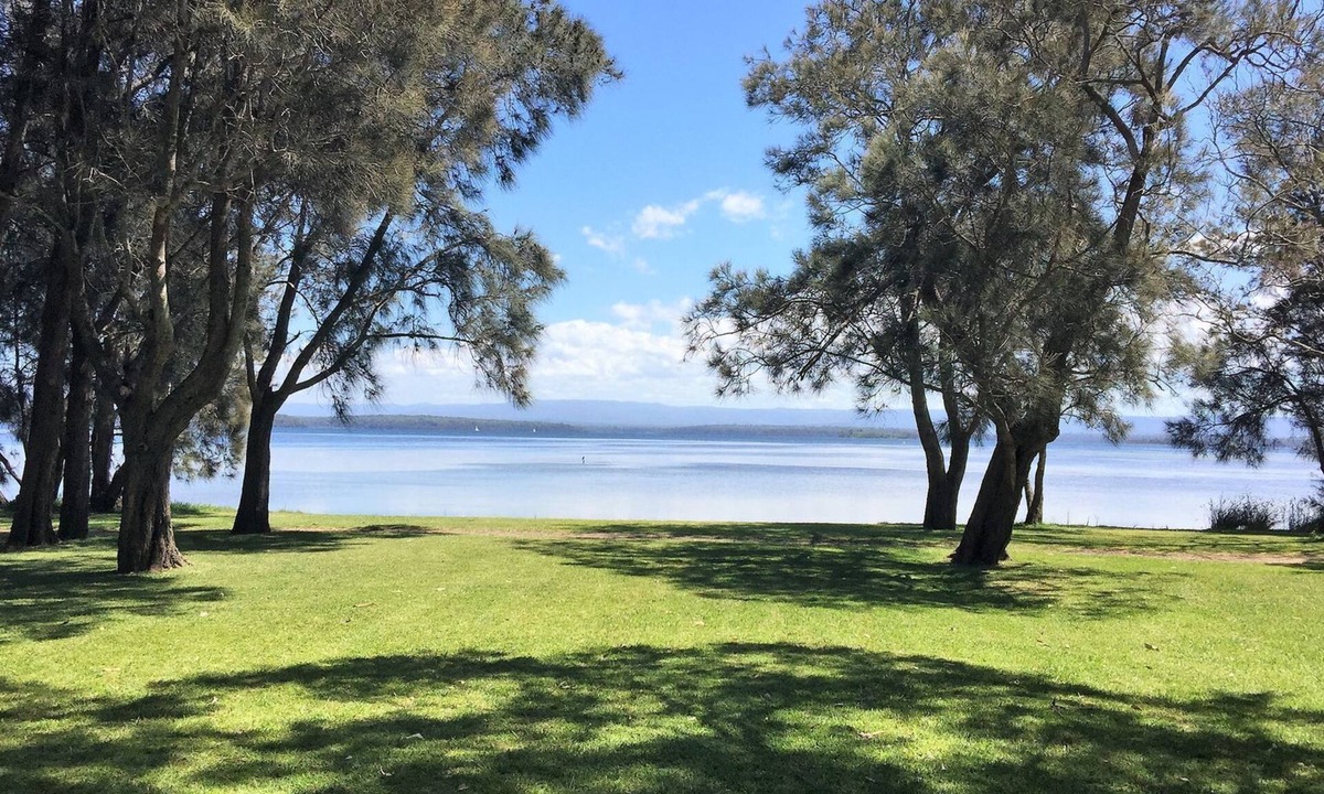 Sanctuary Point Hotel | The Sanctuary at Paradise Beach - Couples only - 10 minutes famous Hyams Beach