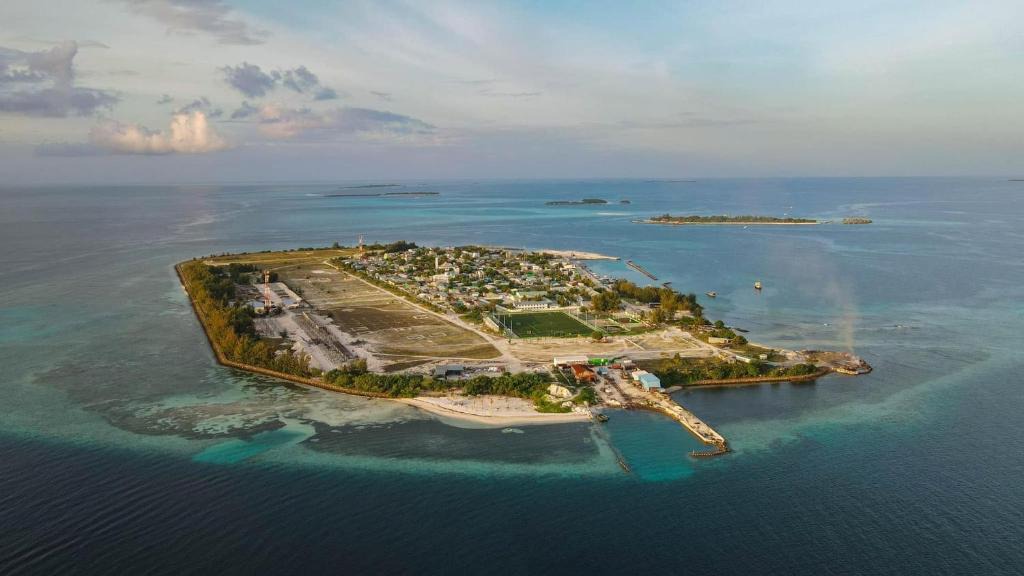 Lhaviyani Atoll Hotel | The Sultanate Courtyard Lh Hinnavaru