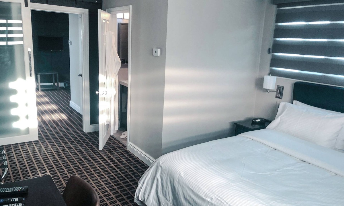 Walkerton Hotel | Walkerton Inn Motel