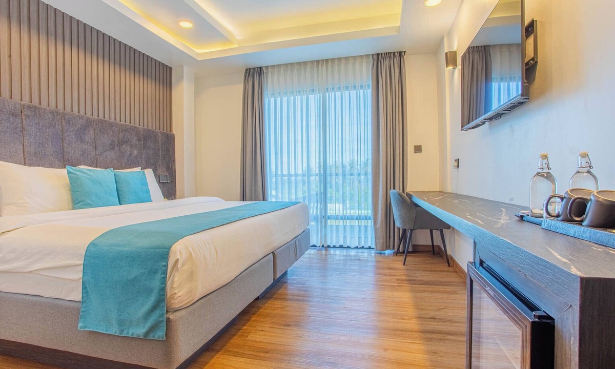 Dhigurah House | Whaleshark Beach