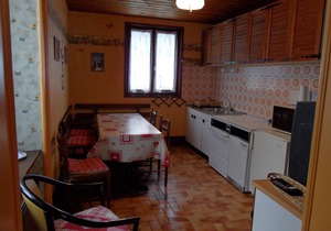 Apartment in chalet located 2.5 km from the center of Chamonix, for 2 to 4 people