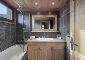 Chalet confortable avec sauna à Courchevel Le Praz, proche remontées - FR-1-568-15