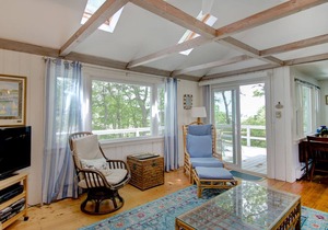 Harbor Village - Ocean Views, walk to private Beach.