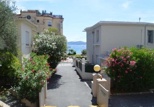 Studio climatisé proche plage, commerces et gare avec balcon, parking et wifi - FR-1-466A-5 in Saint-Raphaël