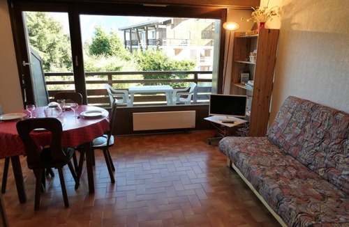 Le Bettex Apartment | 1st floor, view mountain, balcony, parking, tv, 28m², Saint Gervais