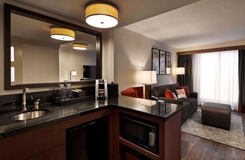 Friendship Heights Hotel | 2 Stylish Suites Near Metro! Onsite Dining, Indoor Pool and Free Breakfast!