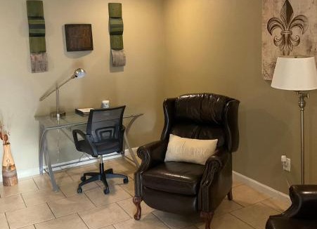Kenner - Louis Armstrong International Airport House | 3 bedroom Cozy vacation rental near airport