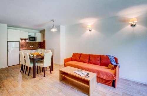 La Feclaz Hotel | 300m from resort center, swimming pool, parking, tv, ski locker, 25m², La Féclaz