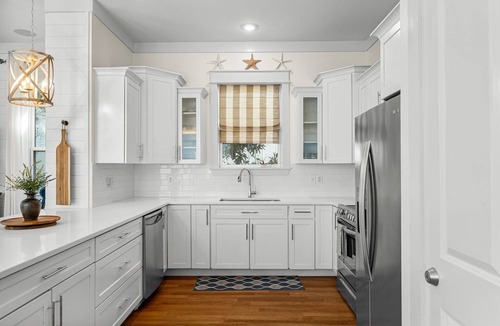 Seacrest Beach House | 5 Star Gorgeous Southern Style Beach house! Great for Families- Bikes included !