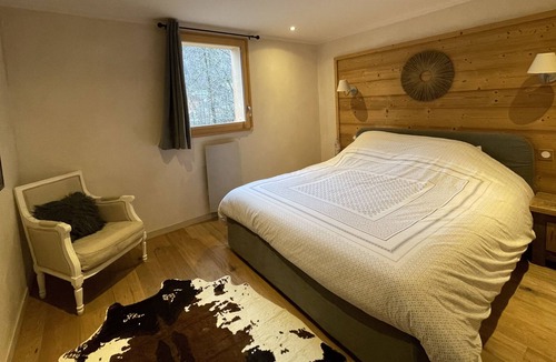 Saint-Nicolas-de-Veroce Apartment | 60m2 ground floor apartment with sauna