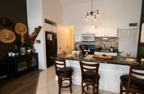 Village of Four Seasons House | Adventure West Lakefront 1BD 1BA Indoor Outdoor Pool Hottub Grill Pickleball Pet Friendly
